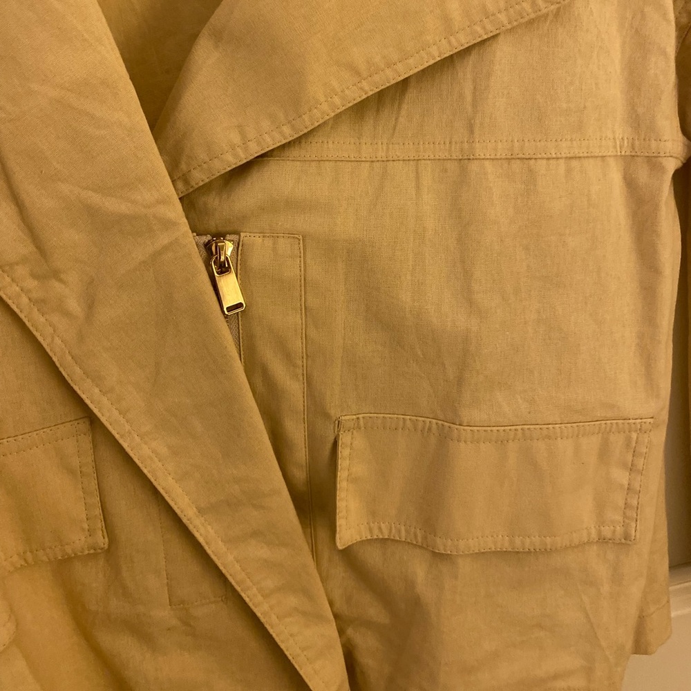 Jacket - Picture 3 of 16